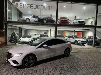 Branco Usado 2025 Mercedes EQE300 Electric Art Sedan | € 52.500 (Bom preço)