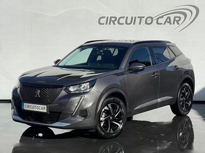 Cinzento Usado 2020 Peugeot 2008 Allure SUV | € 17.850 (Preço justo)