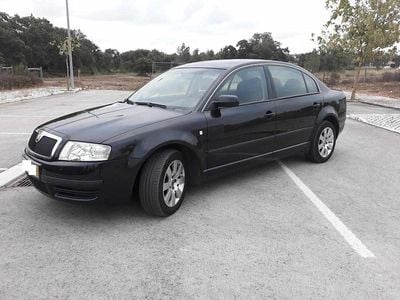 Preto Usado 2004 Skoda Superb Sedan | € 5.750