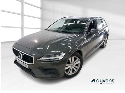 Cinzento Usado 2020 Volvo V60 Momentum Carrinha | € 28.900 (Preço justo)