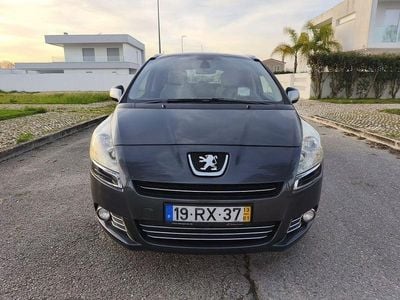 Usado Peugeot 5008 2013 Monovolume