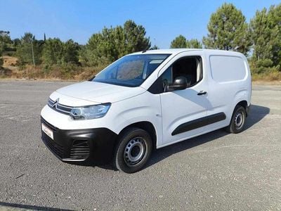 Branco Usado 2021 Citroën Berlingo Monovolume | € 13.950 (Preço justo)