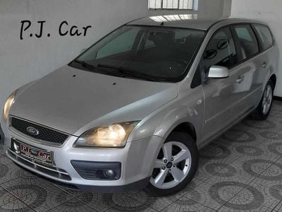 Usado Ford Focus 90 HP (66 kW) 2007 Cinzento Carrinha