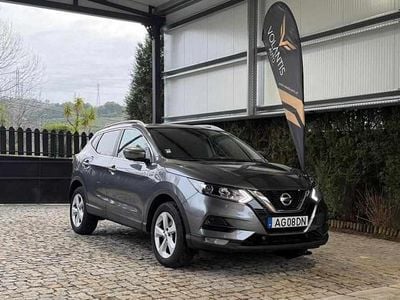 Cinzento Usado 2021 Nissan Qashqai SUV | € 22.750 (Bom preço)