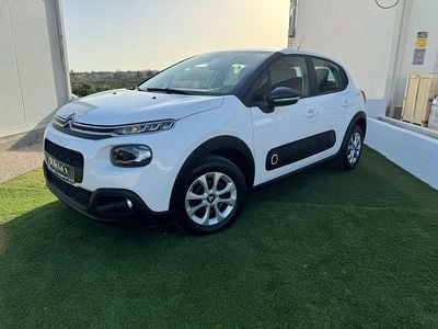 Branco Usado 2020 Citroën C3 PureTech Citadino | € 12.750 (Preço justo)