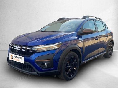 Azul Usado 2024 Dacia Sandero Extreme Sedan | € 16.990 (Preço justo)