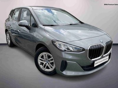 BMW 225
