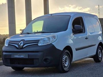 Branco Usado 2019 Renault Kangoo Monovolume | € 10.999 (Preço justo)