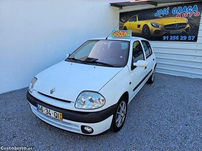 Renault Clio II