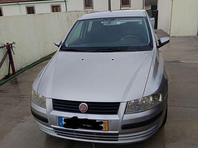 Usado 2002 Fiat Stilo Sedan | € 1.850