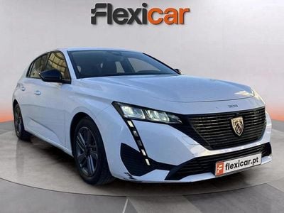 Branco Usado 2022 Peugeot 308 Active Sedan | € 17.890 (Preço justo)