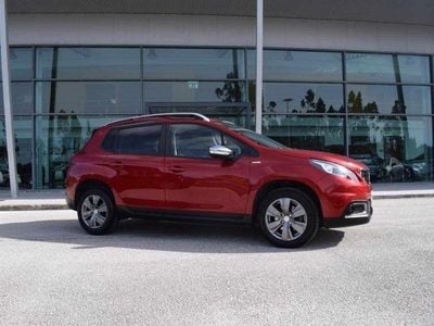 Vermelho Usado 2019 Peugeot 2008 Style SUV | € 16.900 (Caro)