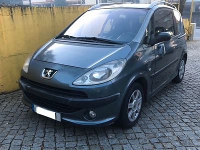 Peugeot 1007