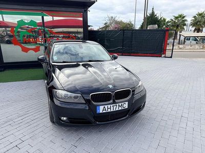 Preto Usado 2010 BMW 320 Efficient Dynamics Carrinha | € 12.750 (Caro)