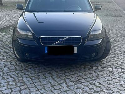 Volvo S40