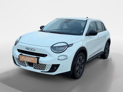 Branco Usado 2025 Fiat 600 | € 23.504 (Bom preço)