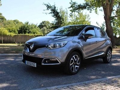 Cinzento Usado 2016 Renault Captur SUV | € 14.900 (Preço justo)