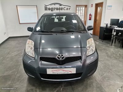 usado Toyota Yaris 1.0 VVT-i AC