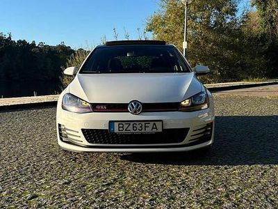 VW Golf VII