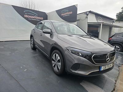 Cinza Usado 2023 Mercedes EQA250+ Progressive SUV | € 34.990 (Preço elevado)