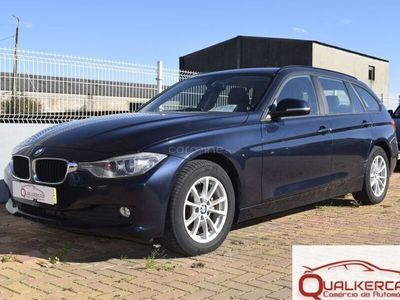 Preto Usado 2015 BMW 320 Gran Turismo Sedan | € 21.750
