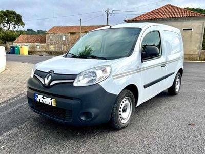Usado Renault Kangoo 90 HP (66 kW) 2019 Branco Carrinha