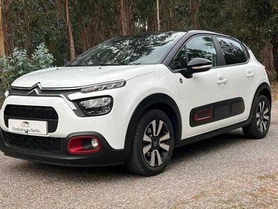 Branco Usado 2021 Citroën C3 PureTech Citadino | € 11.990 (Preço justo)