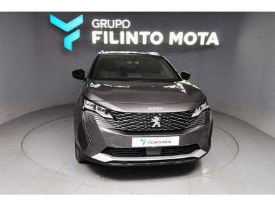 Usado Peugeot 5008 Allure 130 HP (95 kW) 2024 Cinzento Monovolume