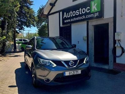 Cinza Usado 2016 Nissan Qashqai 360º SUV | € 13.800 (Preço justo)