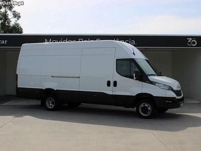 Usado Iveco Daily 156 HP (114 kW) 2023 Branco