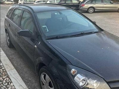 Usado Opel Astra 100 HP (73 kW) 2005 Sedan