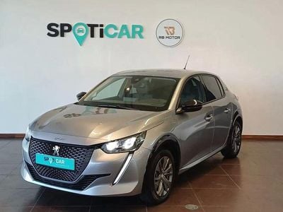 Cinzento Usado 2023 Peugeot e-208 Allure Citadino | € 22.500 (Preço justo)