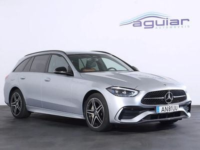 Usado Mercedes C300 AMG line 313 HP (230 kW) 2022 Cinza Carrinha