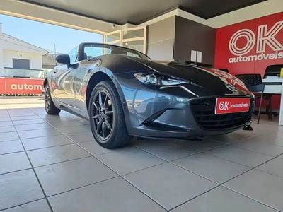 Usado Mazda MX5 Sky 131 HP (96 kW) 2017 Cinzento Cabrios