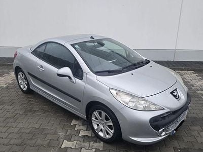 Usado Peugeot 207 CC 120 HP (88 kW) 2008 Cabrios