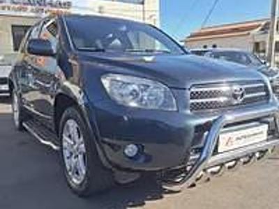 Usado Toyota RAV4 177 HP (130 kW) 2006 SUV