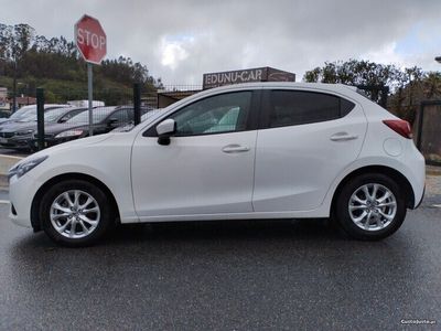 usado Mazda 2 1.5 D 105CV SKY-EVOLVE NAVI - NACIONAL - 5 LUGARES - GARANTIA