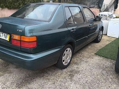 Usado VW Jetta 120 HP (88 kW) 1997 Sedan