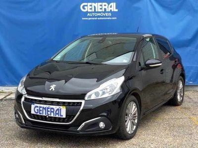 Preto Usado 2019 Peugeot 208 Signature Sky Citadino | € 12.400 (Preço justo)