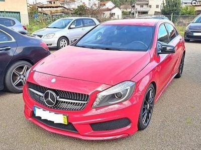 Usado Mercedes A180 AMG 109 HP (80 kW) 2015 Vermelho Citadino