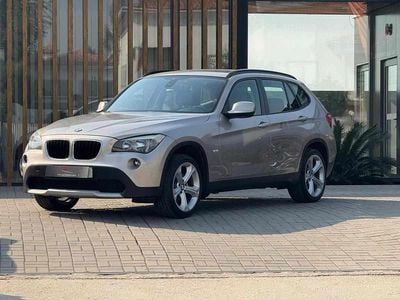 Cinzento Usado 2010 BMW X1 SUV | € 12.900 (Bom preço)