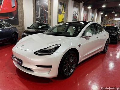 Branco Usado 2020 Tesla Model 3 Standard Range Sedan | € 25.990 (Preço elevado)