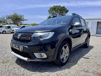 Preto Usado 2017 Dacia Sandero Stepway Citadino | € 11.500 (Preço elevado)