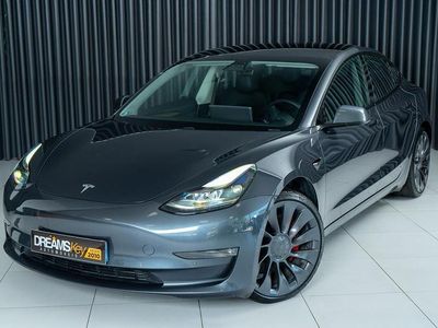 Cinzento Usado 2021 Tesla Model 3 Performance Sedan | € 31.800 (Preço justo)