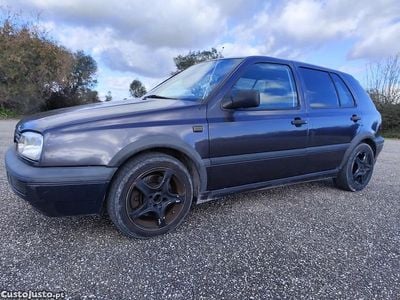 Usado VW Golf III 90 HP (66 kW) 1994 Preto