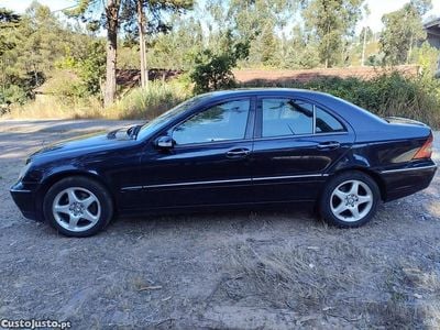 Mercedes C200