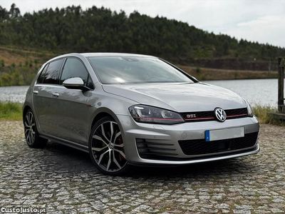VW Golf VII