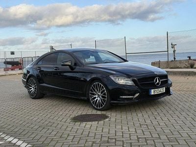 Preto Usado 2011 Mercedes CLS350 Sedan | € 18.900