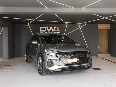 Usado Audi Q4 e-tron 150 kW (204 HP) 2021 Azul SUV
