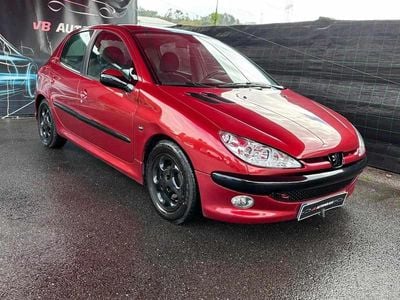 Vermelho Usado 2004 Peugeot 206 | € 4.500